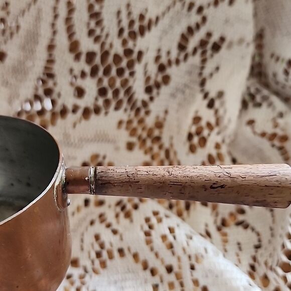 Vintage Petite French Copper Beurre Butter Pot with Wooden Handle - Picture 2 of 9